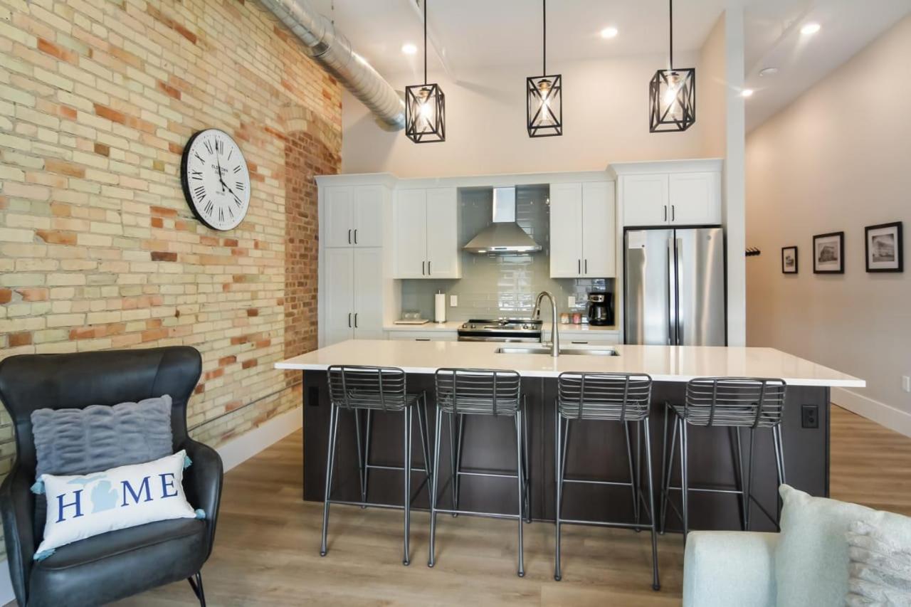 Golden Lofts Unit 1 Downtown Traverse City 1Bd 1Ba מראה חיצוני תמונה